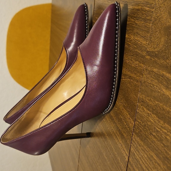 COACH Pumps | Size 8 - Picture 1 of 12
